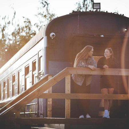 Railrooms Traincar Hostel Tallin Zewnętrze zdjęcie