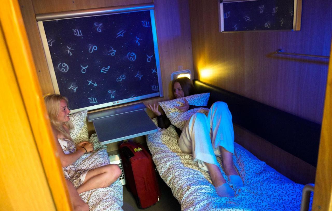 Railrooms Traincar Hostel Tallin Zewnętrze zdjęcie